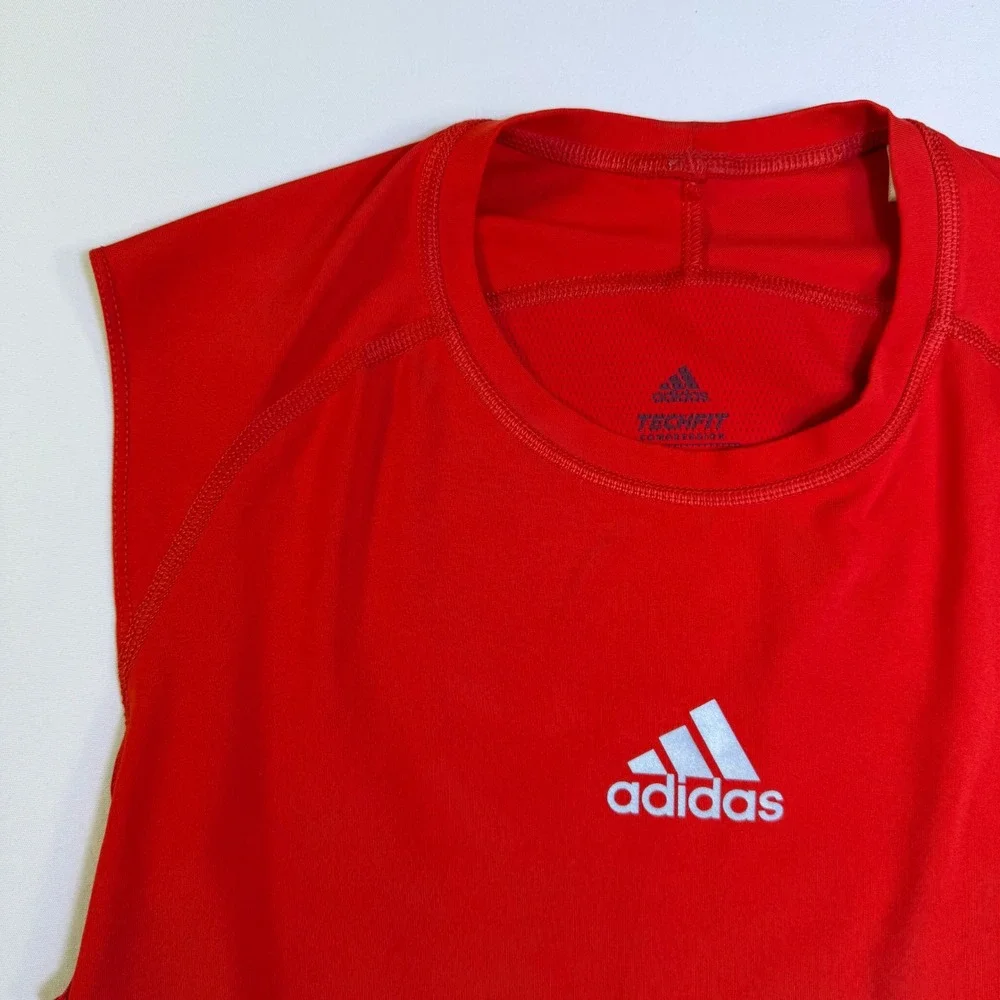 Adidas‎ Techfit Compression Mens Sleeveless Training Shirt Red CW9582 Medium